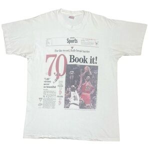 Vintage 90’s NBA Michael Jordan Chicago Bulls Basketball Single Stitch Tee Shirt